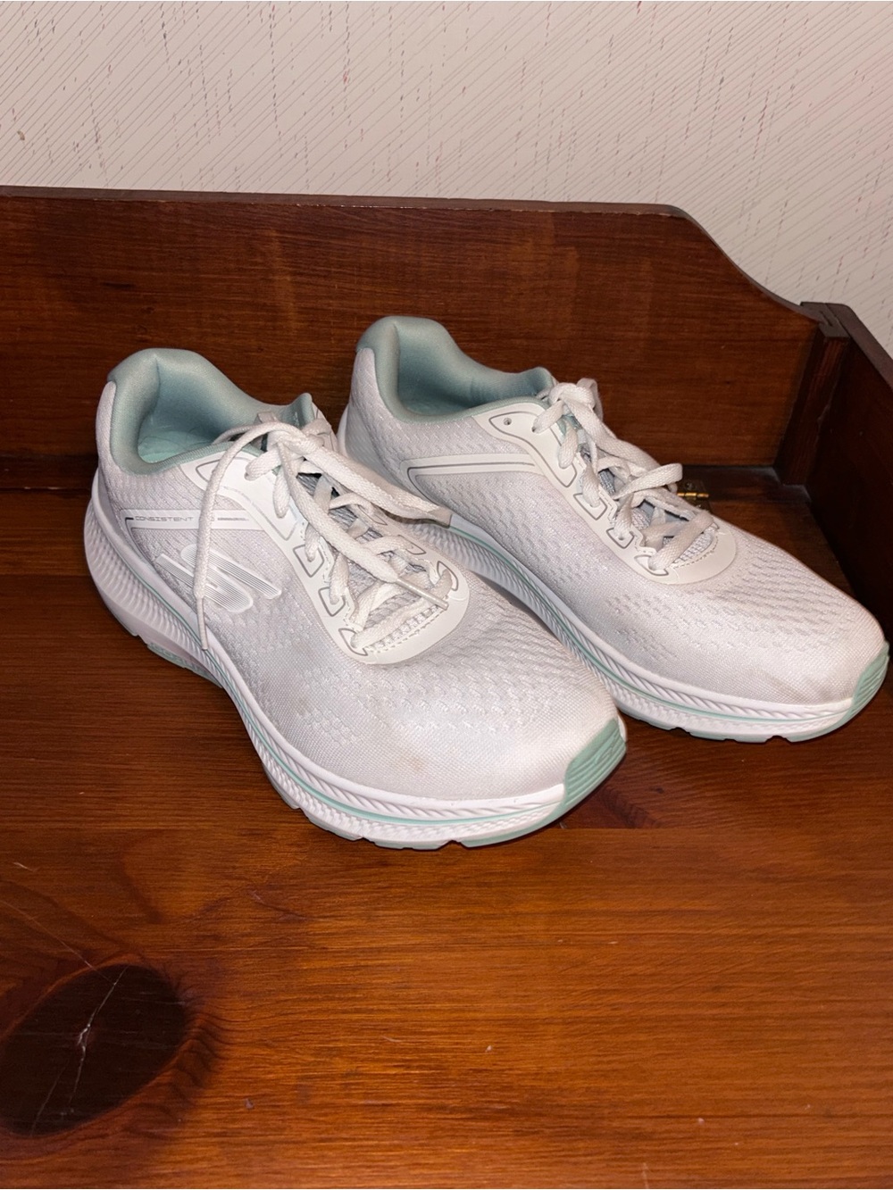 Skechers Go Run Consistent 2.0 Lace Up Sneaker Shoes - Picture 2 of 9